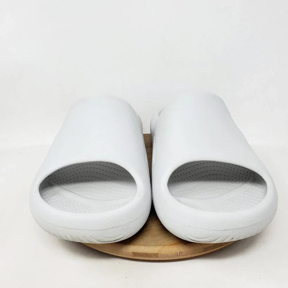 CROCS mellow recovery